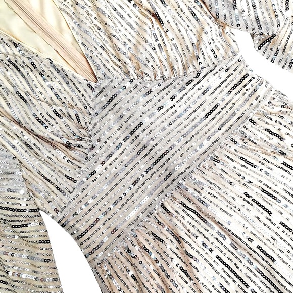 🎉Shine in this Sexy Long Sleeve Sparkly Maxi Dress, perfect for holiday events - Picture 7 of 16